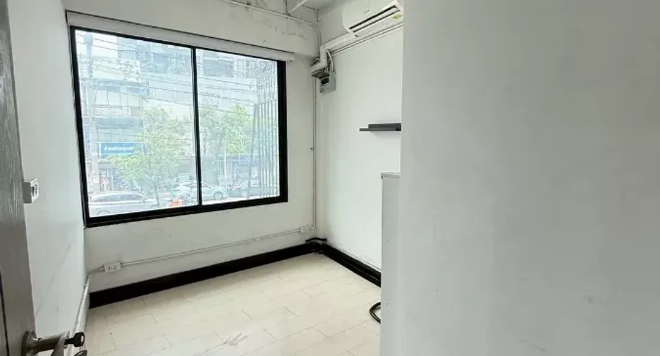 Local comercial en alquiler en Khlong Toei, Bangkok