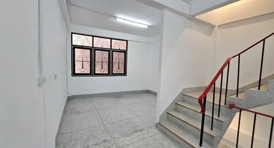 For rent 2 bedrooms retail Space in Bang Na, Bangkok