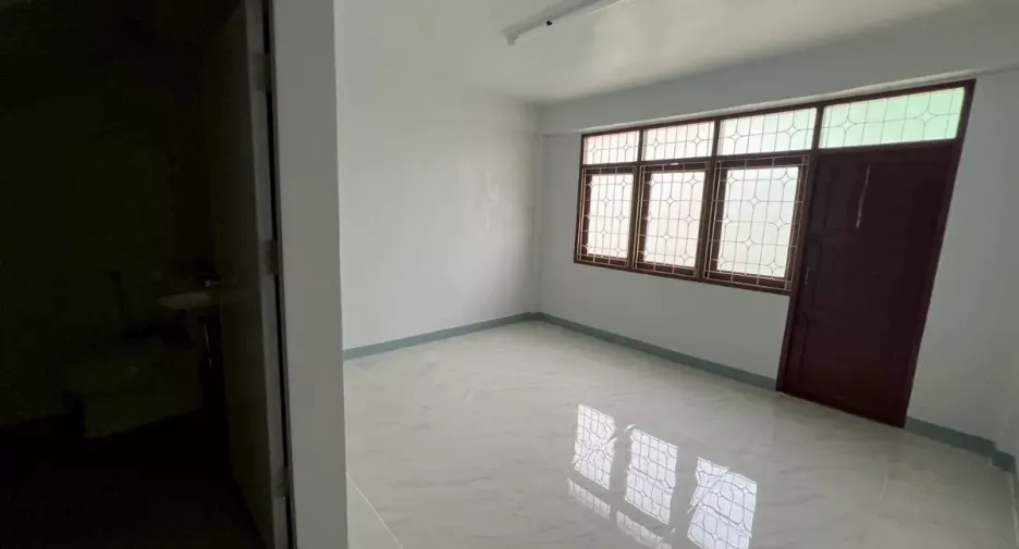 Local comercial en alquiler en Khlong Toei, Bangkok