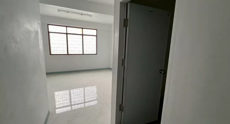 Local comercial en alquiler en Khlong Toei, Bangkok