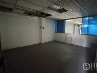 Аренда торговое помещение в Щаттхана, Бангкок