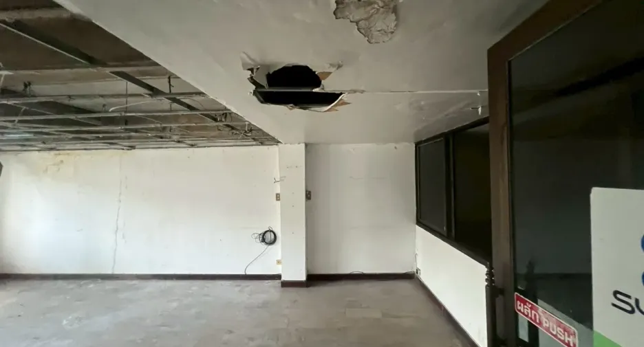 For rent retail Space in Phra Khanong, Bangkok