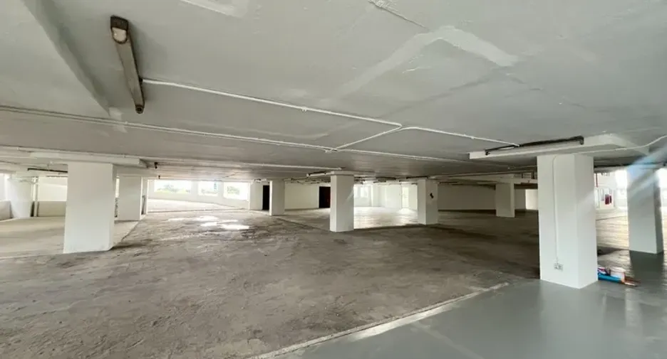 For rent retail Space in Khlong Toei, Bangkok