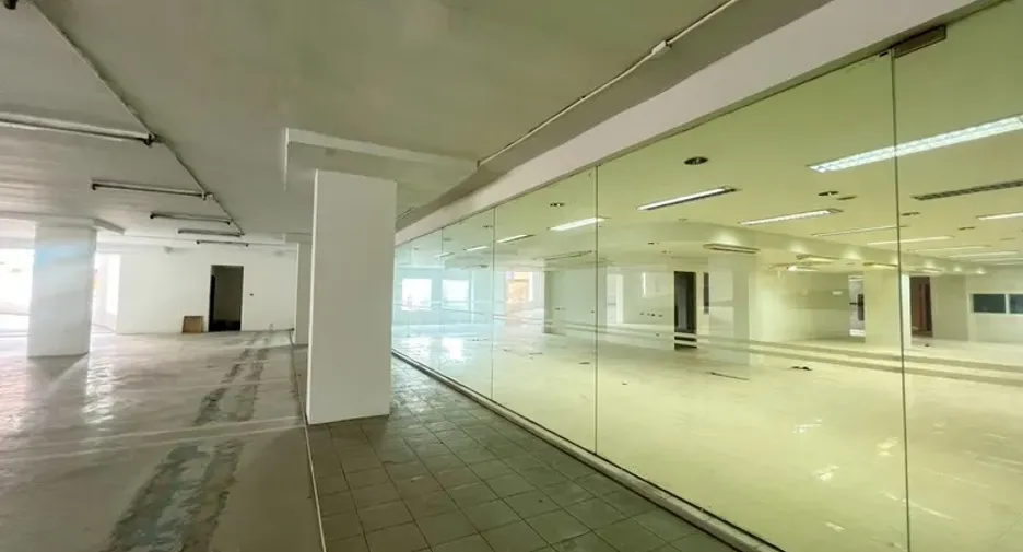 For rent retail Space in Khlong Toei, Bangkok
