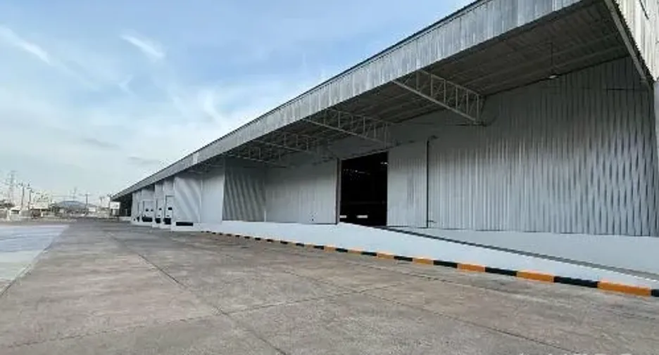 出租 仓库 在 Si Racha, Chon Buri