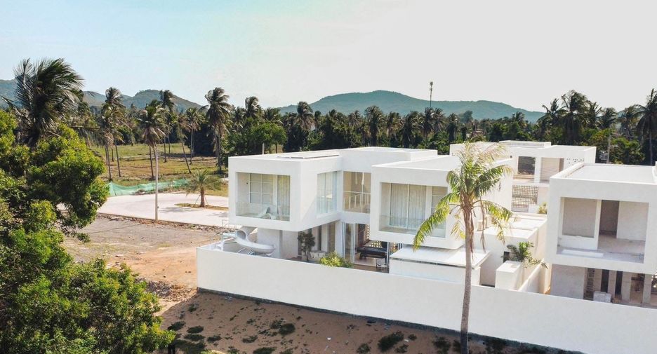 Villa zum Kauf mit 5 Zimmer in Pran Buri, Prachuap Khiri Khan