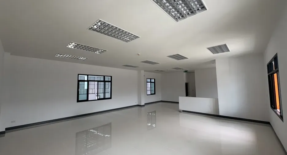For rent warehouse in Bang Pakong, Chachoengsao