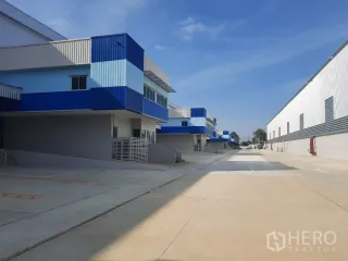 出租 仓库 在 Si Racha, Chon Buri