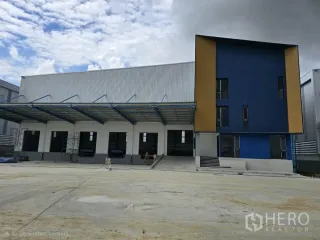 出租 仓库 在 Si Racha, Chon Buri