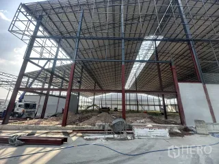出租 仓库 在 Si Racha, Chon Buri