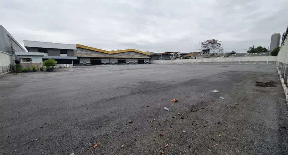 For rent warehouse in Phra Pradaeng, Samut Prakan