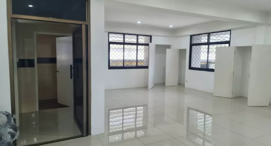 For rent warehouse in Phra Pradaeng, Samut Prakan