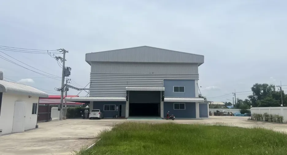 Almacén en venta en Lat Lum Kaeo, Pathum Thani