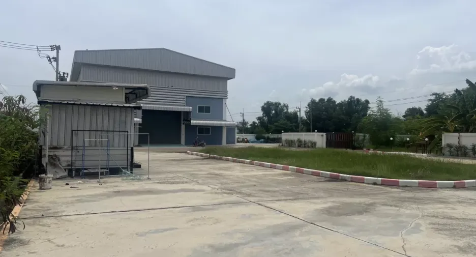 Almacén en venta en Lat Lum Kaeo, Pathum Thani