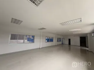 Lagerhaus zur Miete in Bang Phli, Samut Prakan