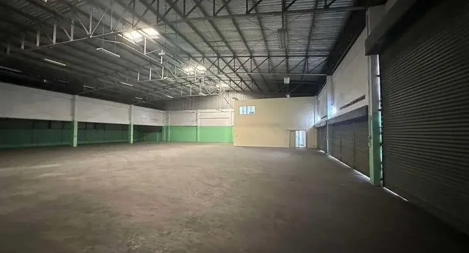 For rent warehouse in Bang Bua Thong, Nonthaburi