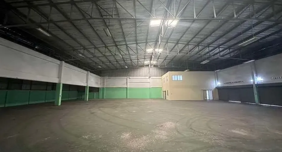 For rent warehouse in Bang Bua Thong, Nonthaburi