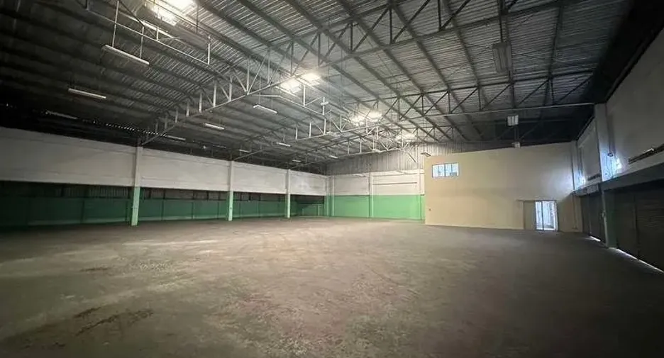For rent warehouse in Bang Bua Thong, Nonthaburi