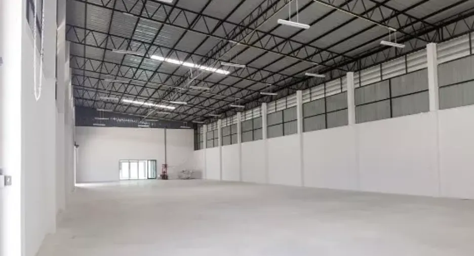 For rent そして for sale warehouse in Bang Len, Nakhon Pathom