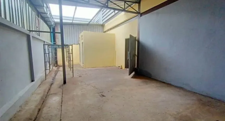 Almacén en alquiler y en venta en Mueang Samut Sakhon, Samut Sakhon