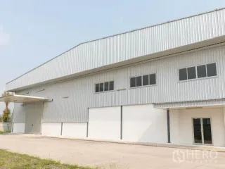 出租 仓库 在 Si Racha, Chon Buri