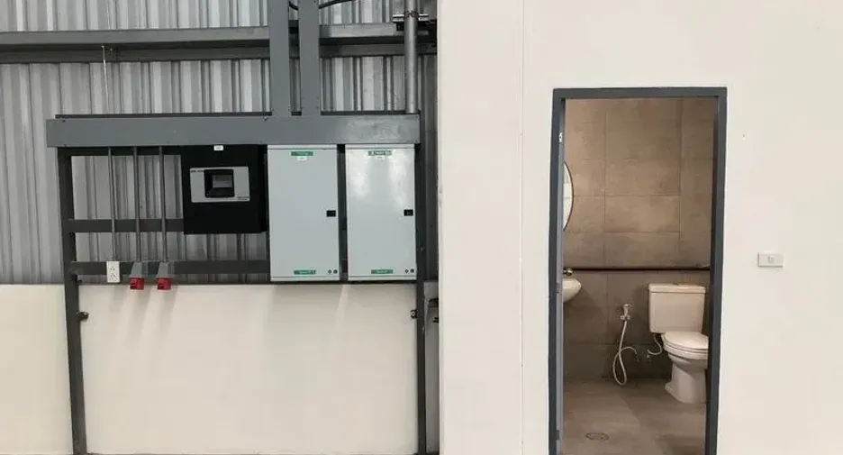 For rent warehouse in Bang Sao Thong, Samut Prakan