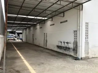 For rent warehouse in Bang Bua Thong, Nonthaburi