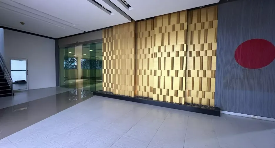 Almacén en venta en Krathum Baen, Samut Sakhon