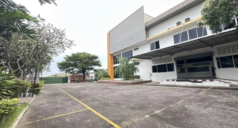 Almacén en venta en Krathum Baen, Samut Sakhon
