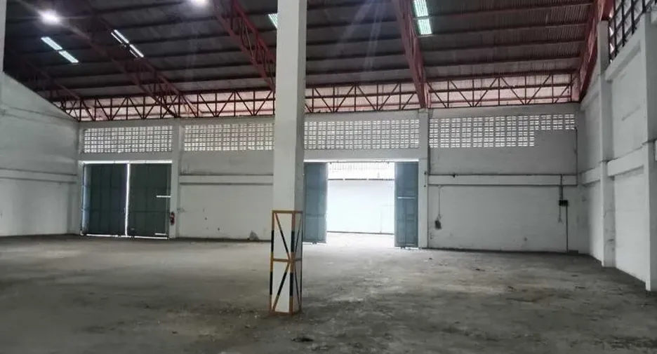 For rent warehouse in Phra Pradaeng, Samut Prakan