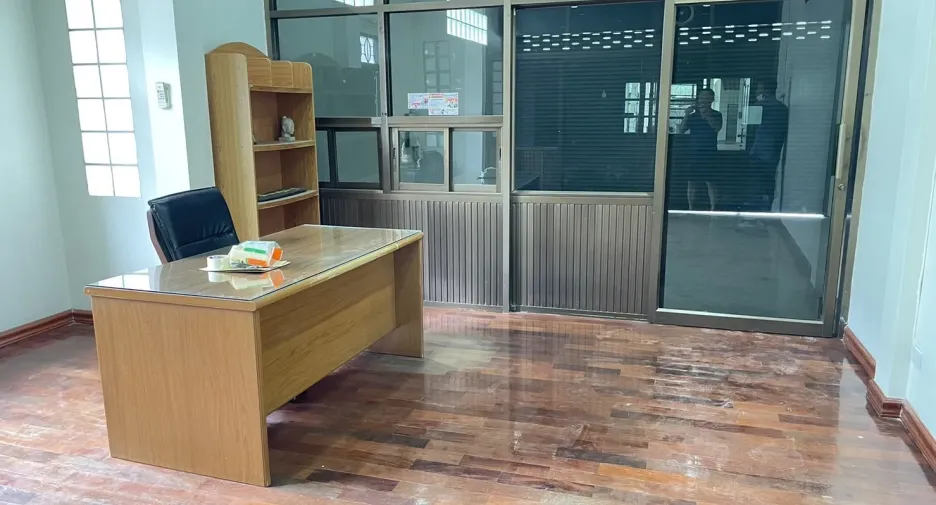 Almacén en alquiler y en venta en Lam Luk Ka, Pathum Thani