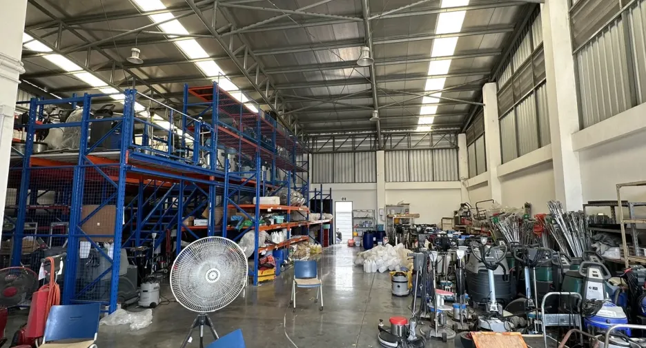For rent and for sale warehouse in Lam Luk Ka, Pathum Thani