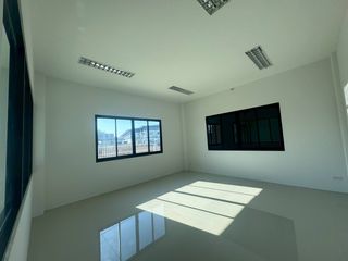 For sale warehouse in Mueang Samut Sakhon, Samut Sakhon