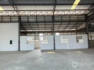 Lagerhaus zur Miete in Bang Phli, Samut Prakan