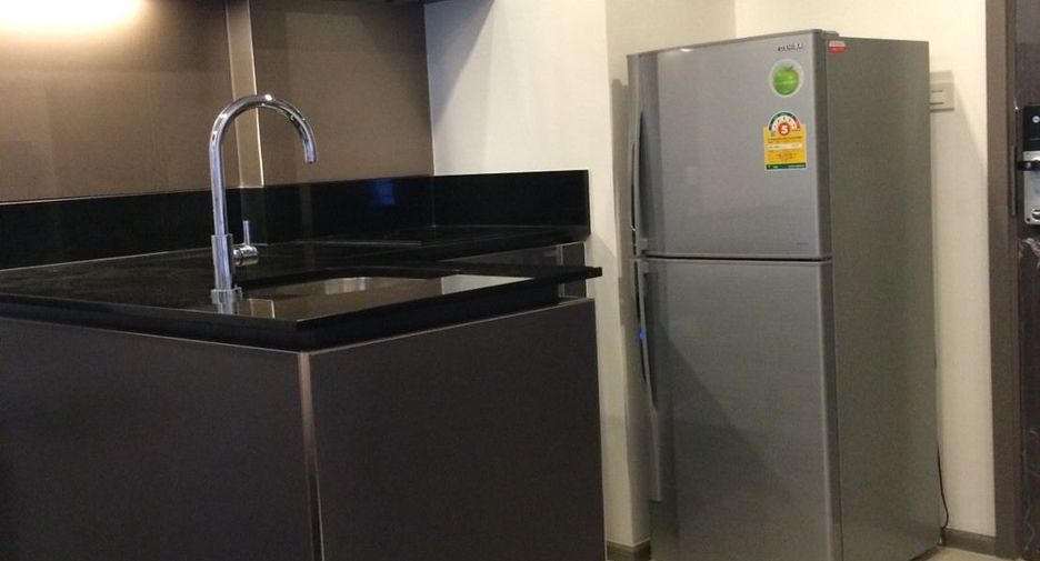 Condo en alquiler de estudio en Khlong San, Bangkok