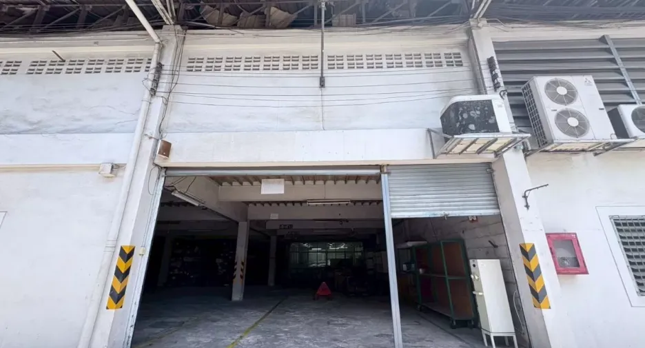Lagerhaus zur Miete und zum Kauf in Bang Khun Thian, Bangkok