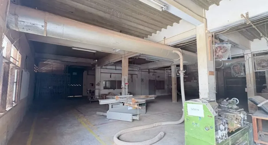 Lagerhaus zur Miete und zum Kauf in Bang Khun Thian, Bangkok