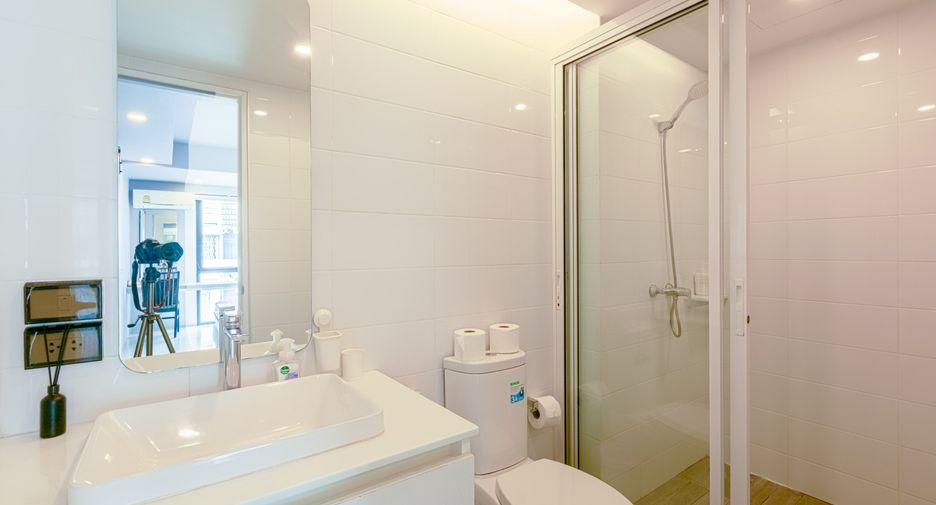 Hotel zum Kauf mit 10 Zimmer in Sathon, Bangkok