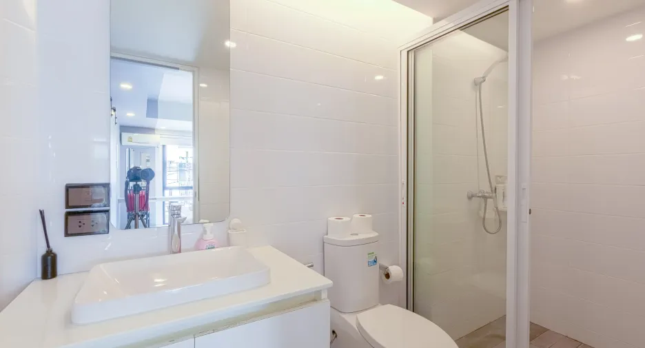 Hotel zum Kauf mit 10 Zimmer in Sathon, Bangkok