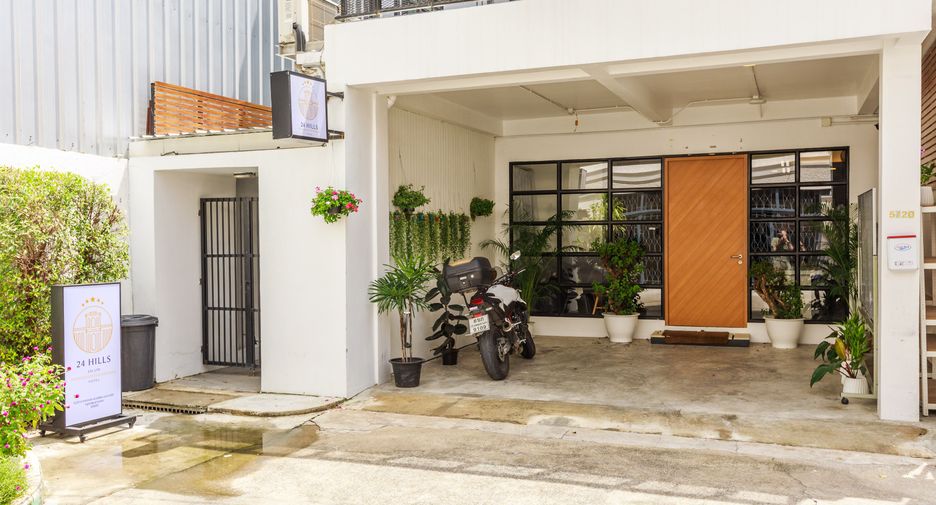 Hotel zum Kauf mit 10 Zimmer in Sathon, Bangkok