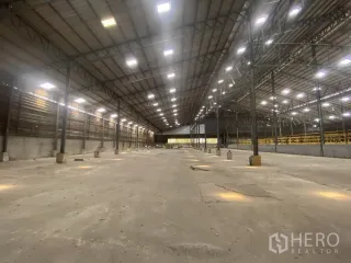 Аренда склад в Mueang Nakhon Pathom, Накхонпатхом