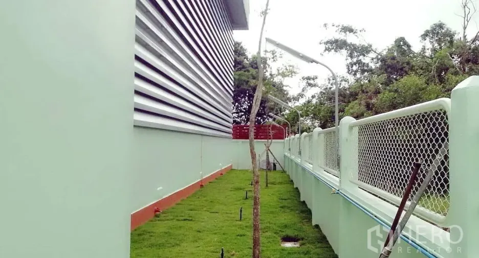 Almacén en venta en Khlong Luang, Pathum Thani