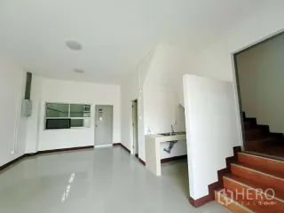 Lagerhaus zur Miete in Mueang Samut Sakhon, Samut Sakhon
