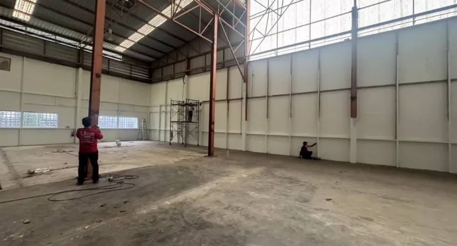 For rent warehouse in Pak Kret, Nonthaburi