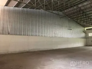 Lagerhaus zur Miete in Bang Phli, Samut Prakan