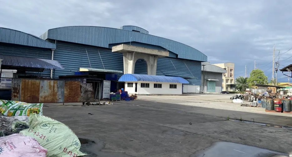For rent warehouse in Ban Phaeo, Samut Sakhon