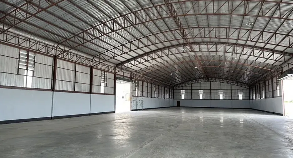 For rent and for sale warehouse in Sai Noi, Nonthaburi