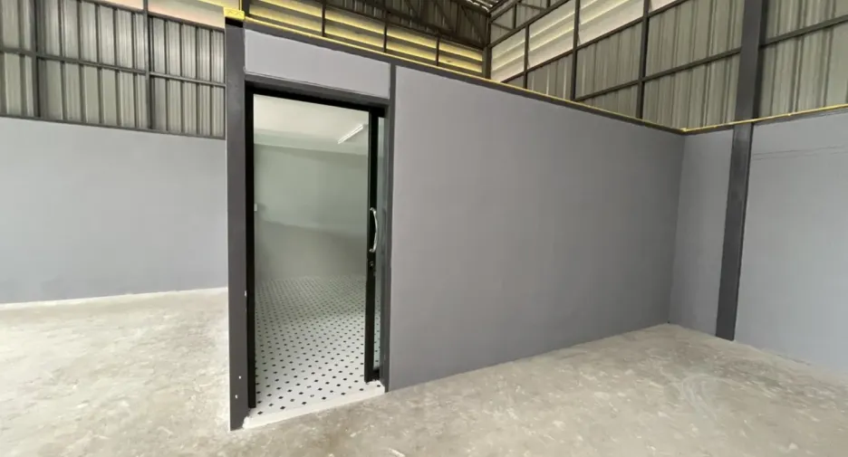 For rent warehouse in Khlong Luang, Pathum Thani
