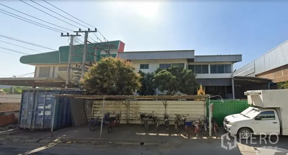 Almacén en venta en Khlong Luang, Pathum Thani