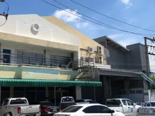 For rent and for sale warehouse in Khlong Luang, Pathum Thani
